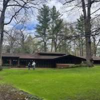 Visites Culturelles de 2 Maisons de Frank Lloyd Wright dans le NH